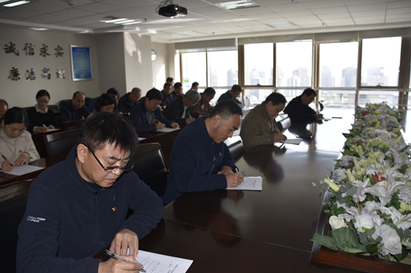 完美体育在线登录-完美online(中国)
组织党员干部进行主题教育应知应会知识测试