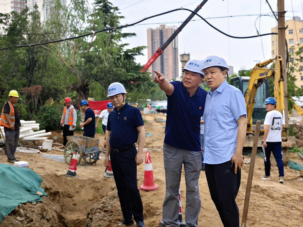 完美体育在线登录-完美online(中国)
副总经理张岩到郑州建投通讯管线有限公司开展安全生产检查
