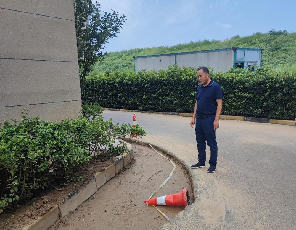完美体育在线登录-完美online(中国)
党委委员、副总经理祁红军到柳林安置区检查督导消防整改和验收工作
